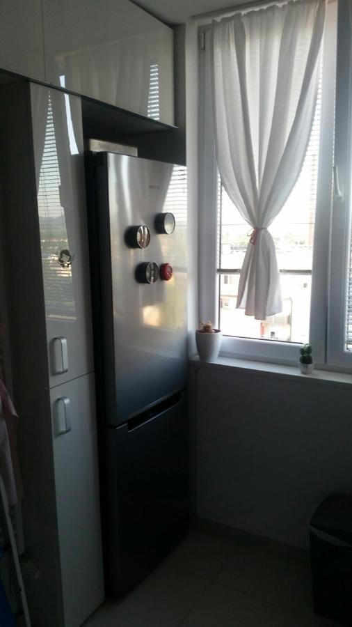 וואראז'דין Apartment Travel Hub *** מראה חיצוני תמונה