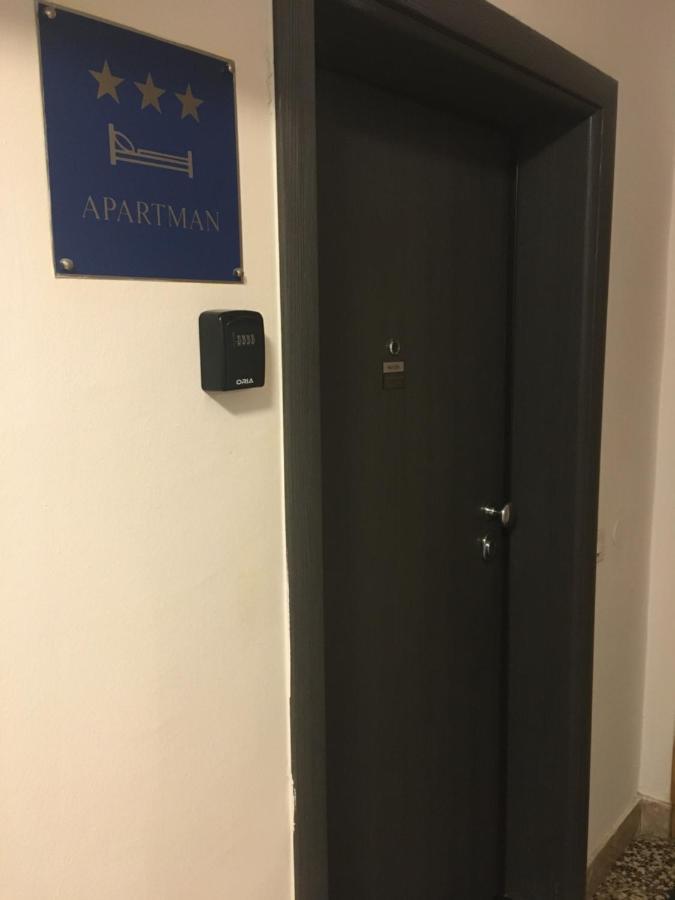 וואראז'דין Apartment Travel Hub *** מראה חיצוני תמונה